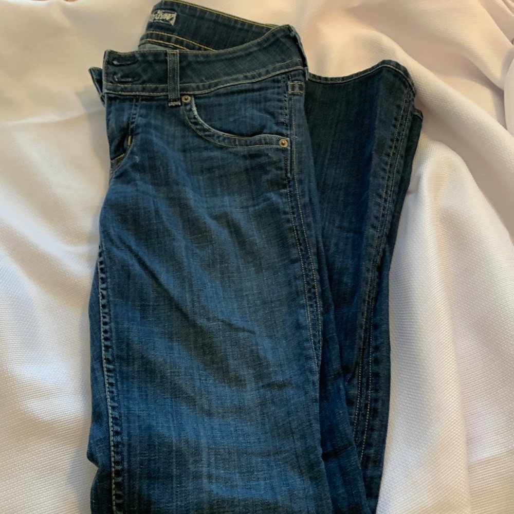 Denim jeans by Hudson low rise